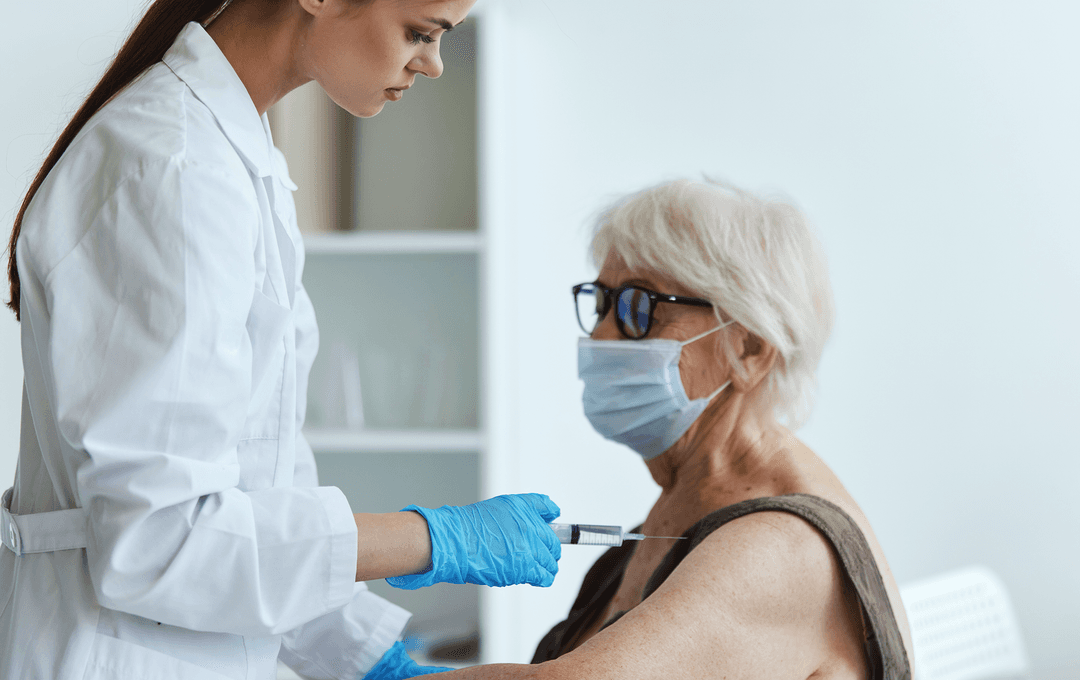 O que não te contaram sobre: Vacina vírus sincicial respiratório para adultas e idosas