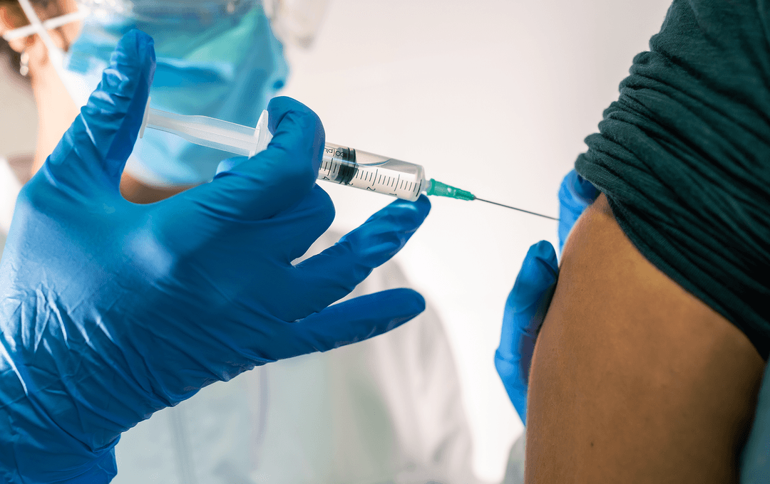 Surtos que colocam o Brasil em alerta: como proteger sua família com a vacinação